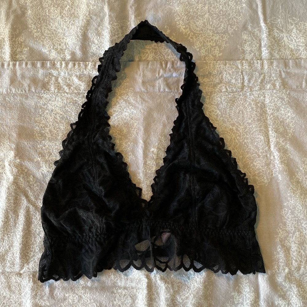 Victoria’s Secret PINK Floral Lace Halter Bralette